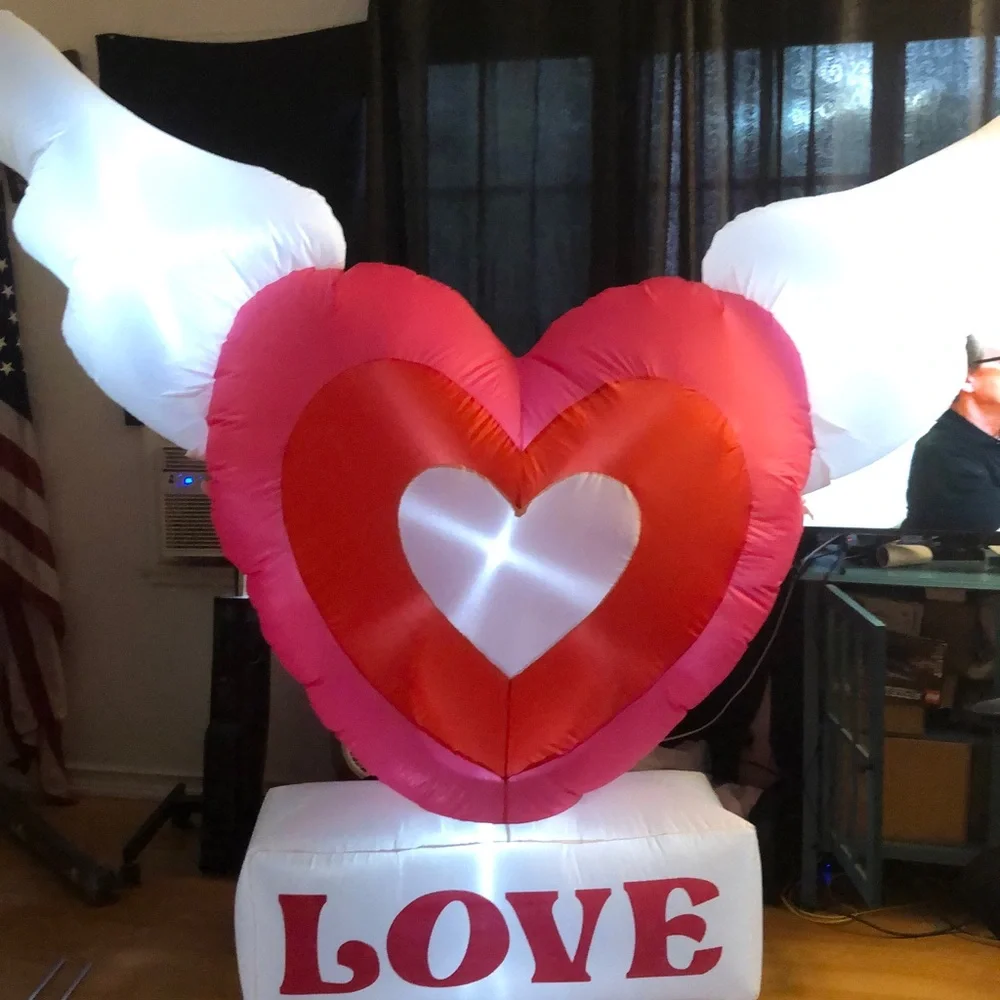 Heart-Shaped Red and Pink 'LOVE' Inflatable Decoration - Brand